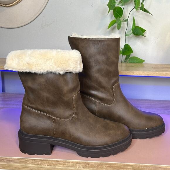 NWOT Rocketdog Brown Faux Leather Fur Mid-calf Chunky Heel Boots - Picture 1 of 11